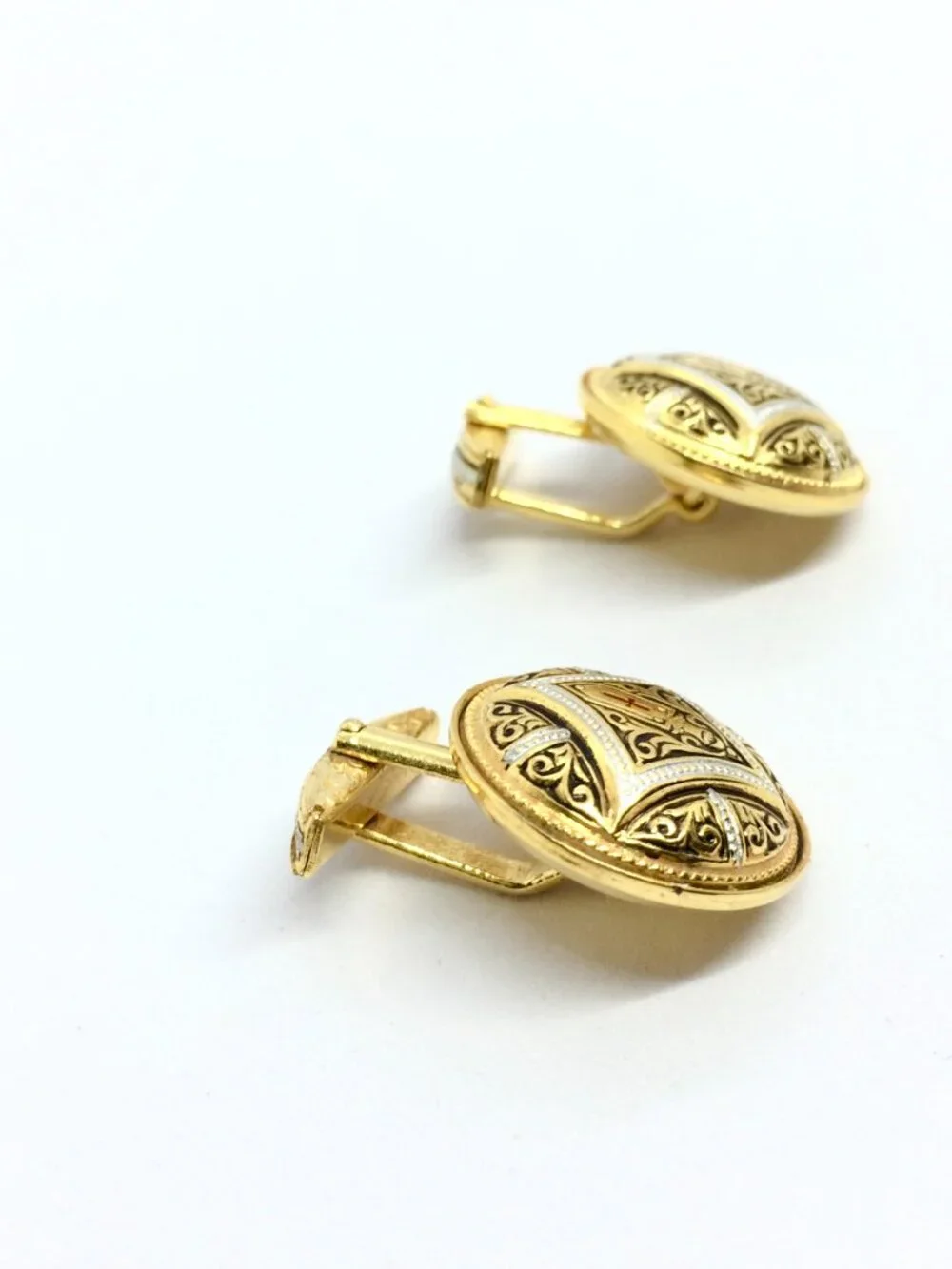 Vintage Gold and Black Shield Motif Cuff Links with Red Accent